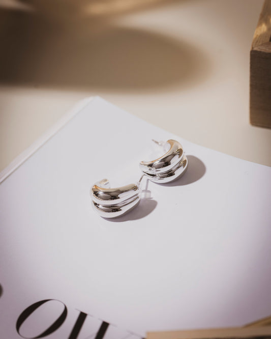 Double trouble layered huggies / silver