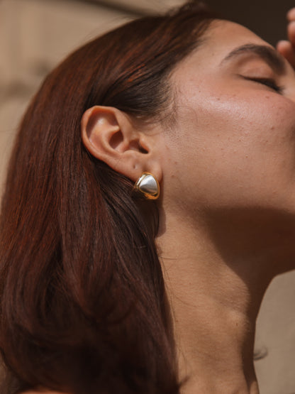 Annata Pearl studs  | 18KT Gold Plated 